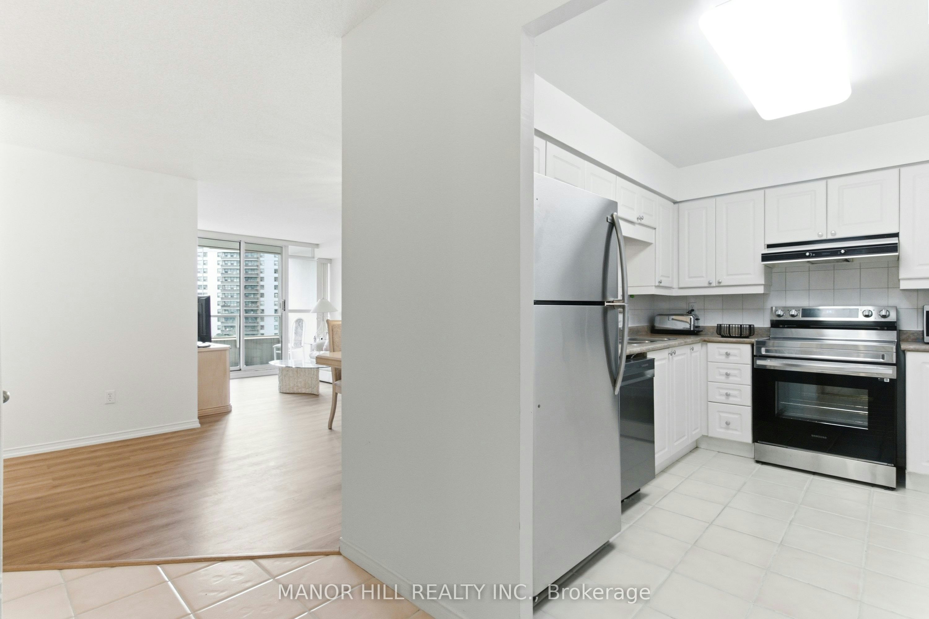 814-11 Townsgate Drive, Vaughan, ON, L4J 8G4 - 6