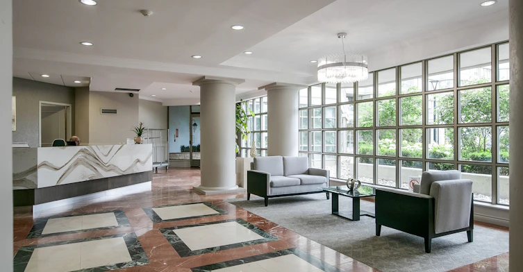814-11 Townsgate Drive, Vaughan, ON, L4J 8G4 - 47