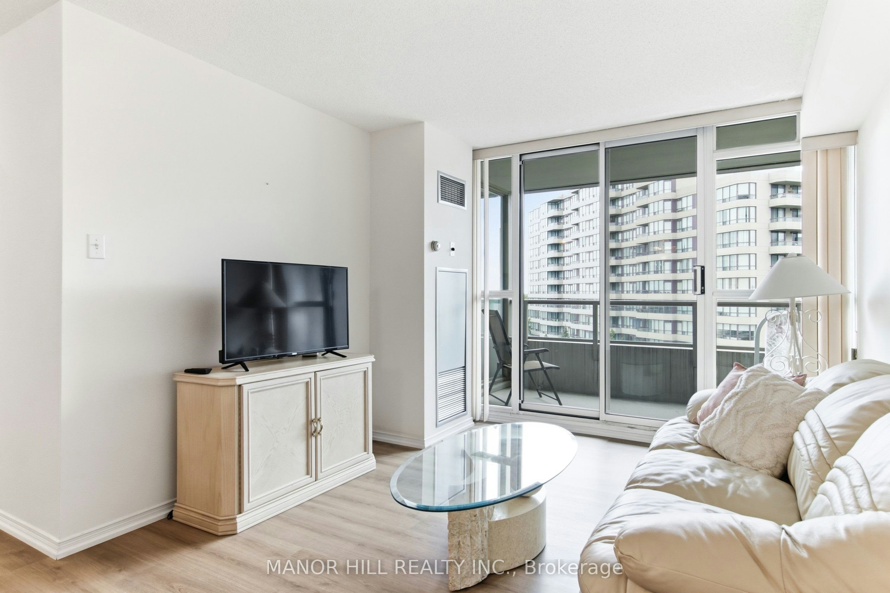 814-11 Townsgate Drive, Vaughan, ON, L4J 8G4 - 9
