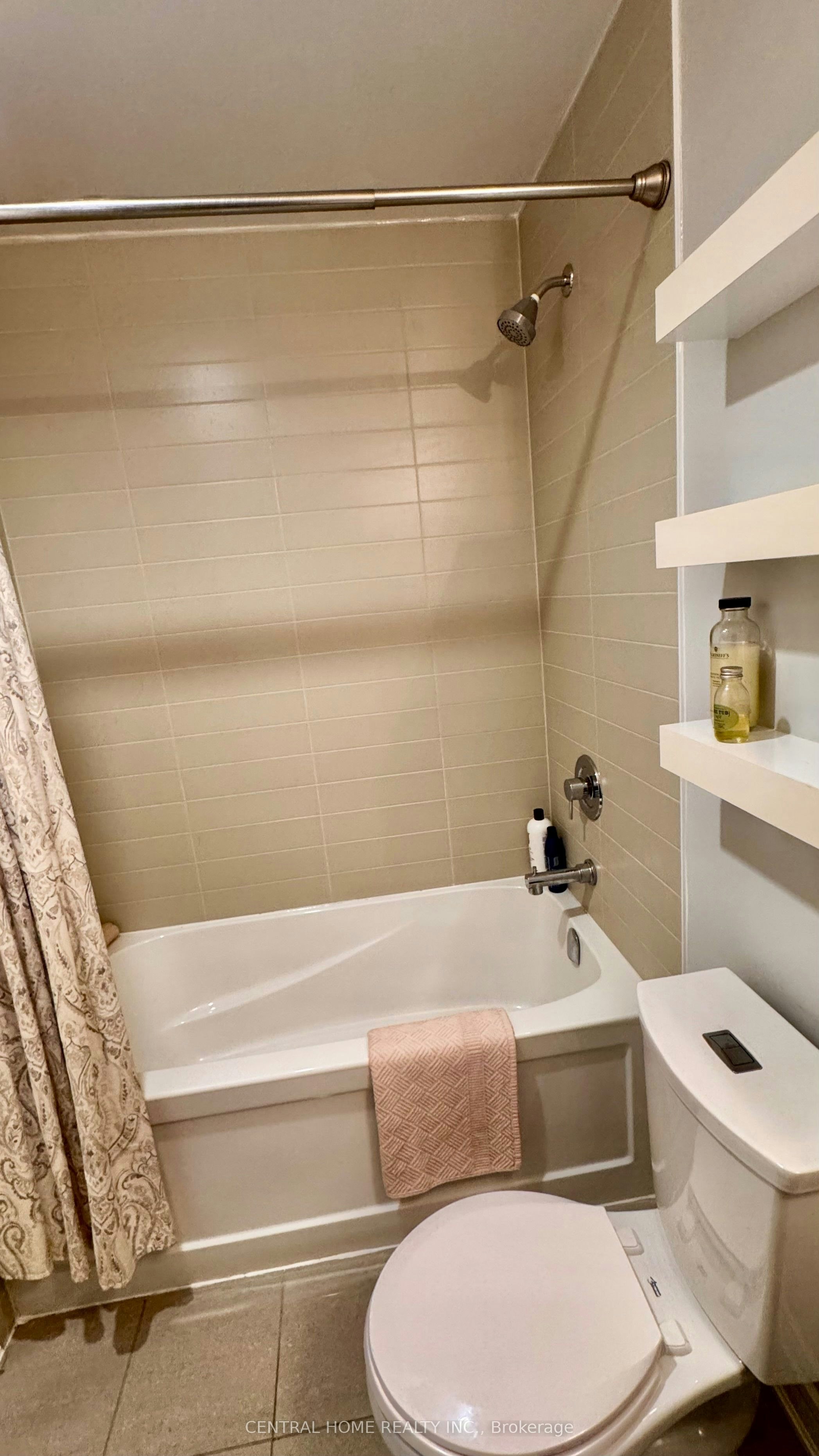 407 SE-9199 Yonge Street, Richmond Hill, ON, L4C 1H7 - 19