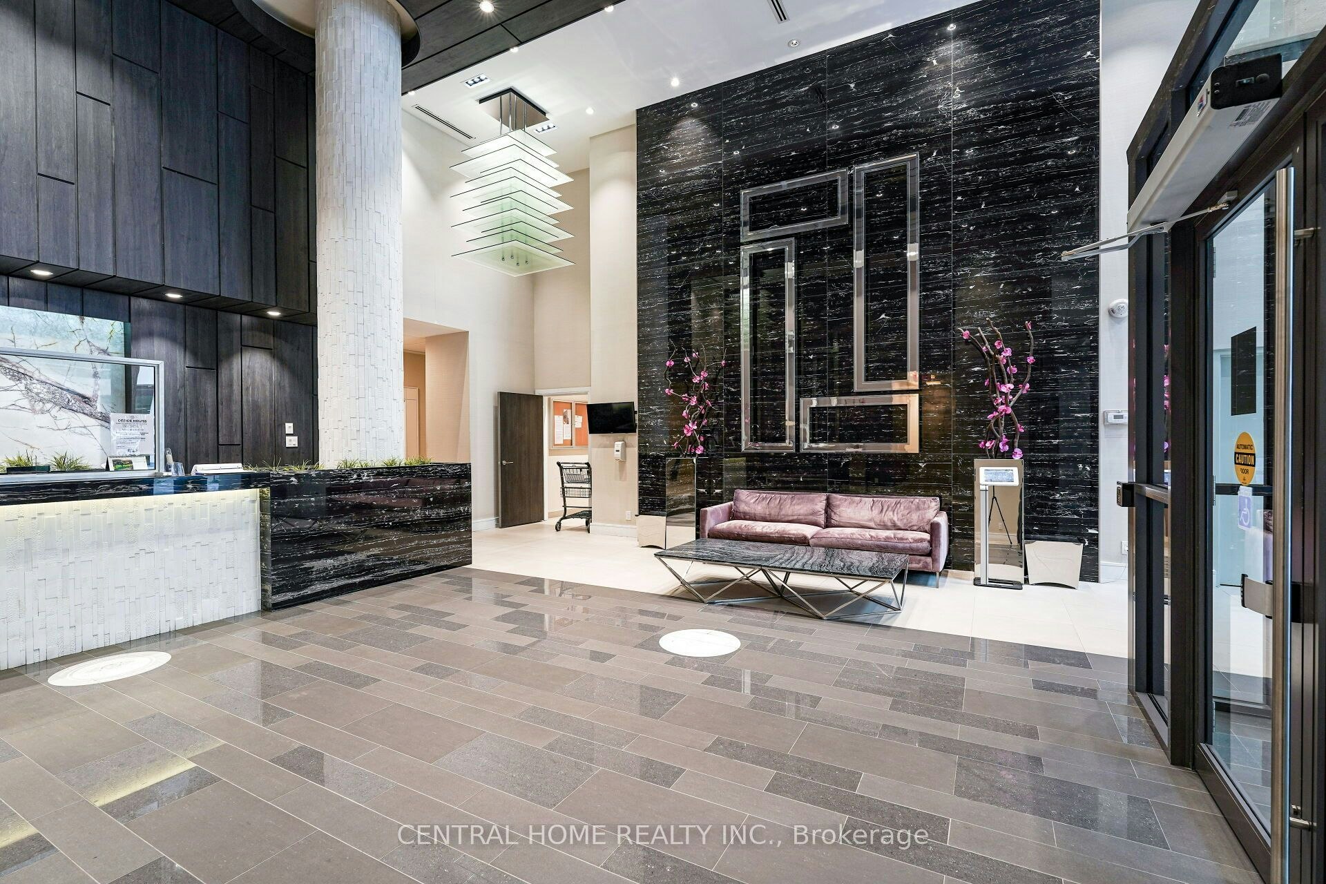 407 SE-9199 Yonge Street, Richmond Hill, ON, L4C 1H7 - 5