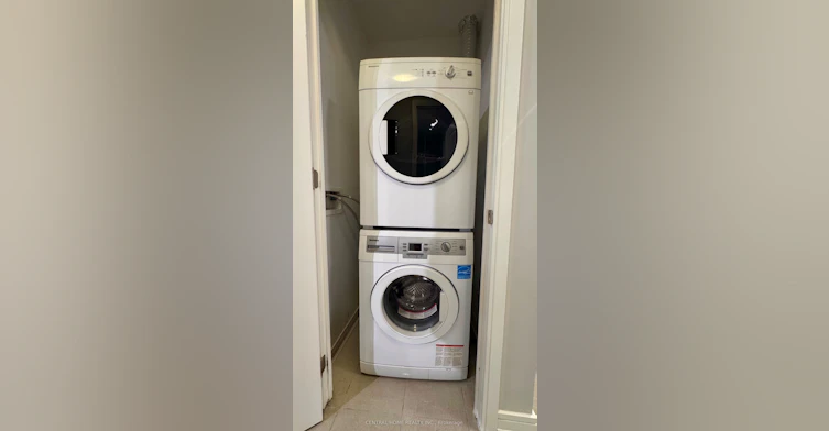 407 SE-9199 Yonge Street, Richmond Hill, ON, L4C 1H7 - 23