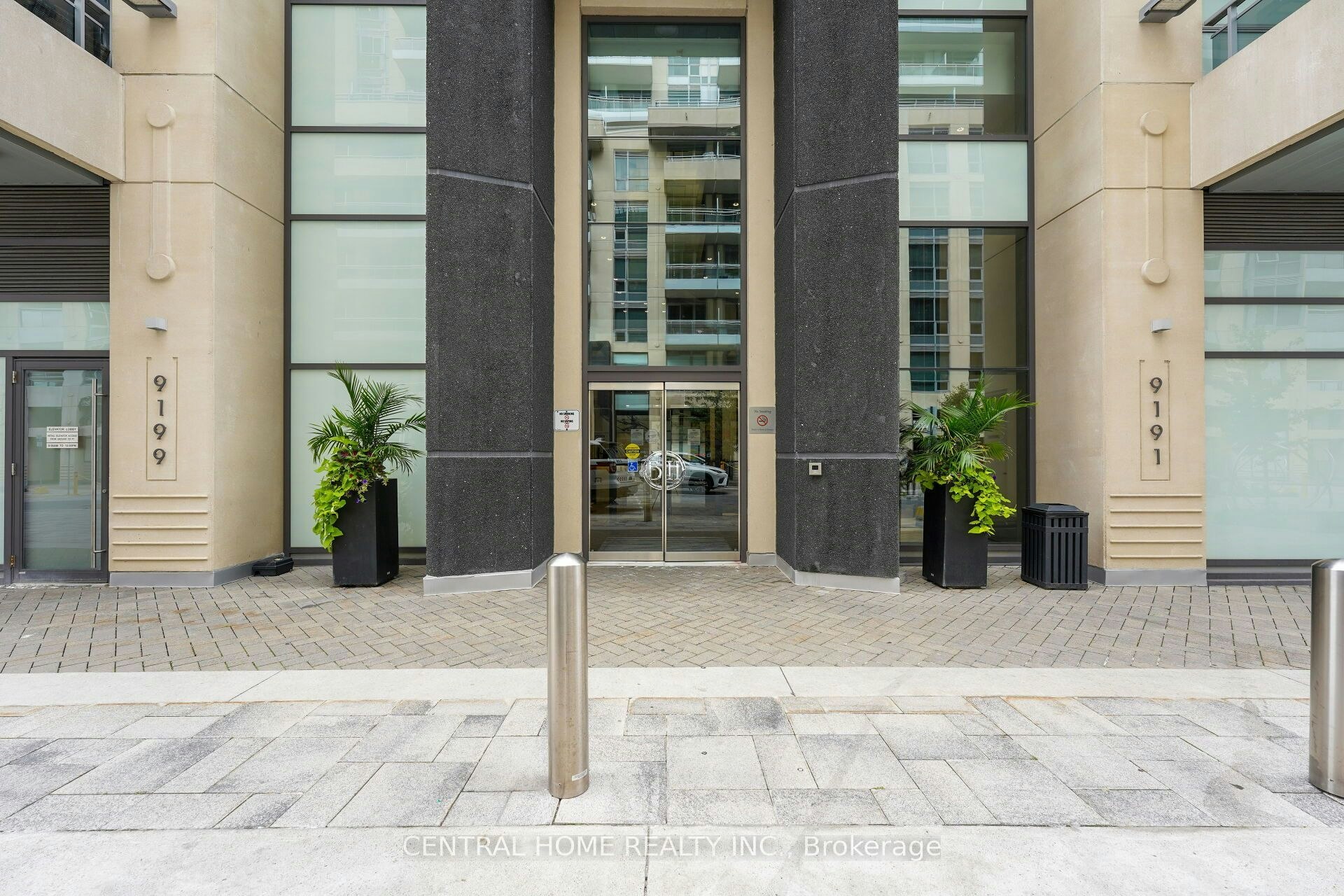 407 SE-9199 Yonge Street, Richmond Hill, ON, L4C 1H7 - 3
