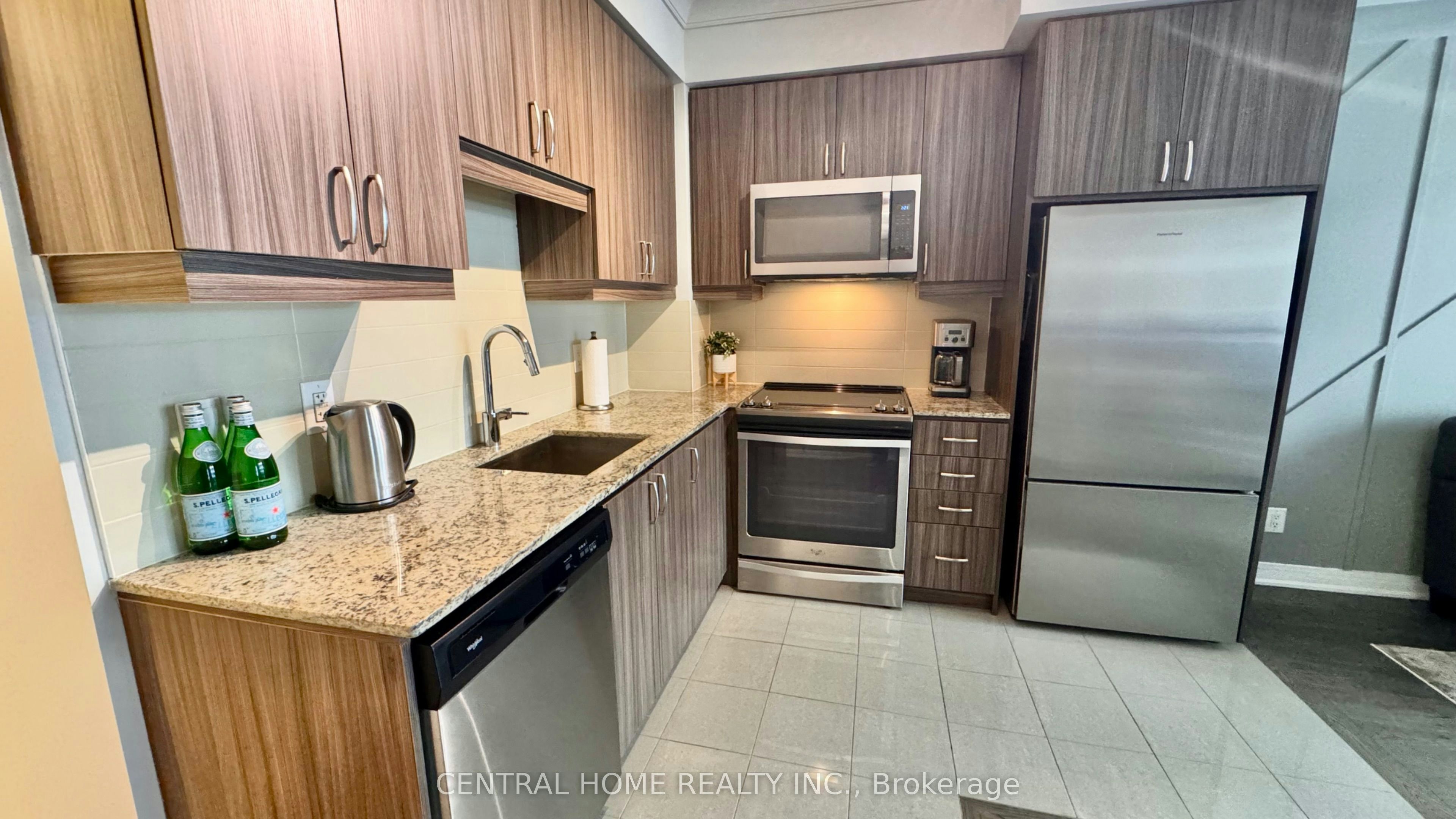 407 SE-9199 Yonge Street, Richmond Hill, ON, L4C 1H7 - 7