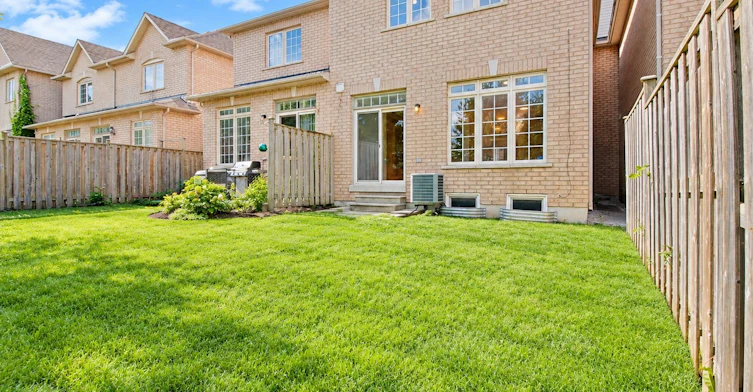 47 Loire Valley Avenue, Vaughan, ON, L4J 8R8 - 20