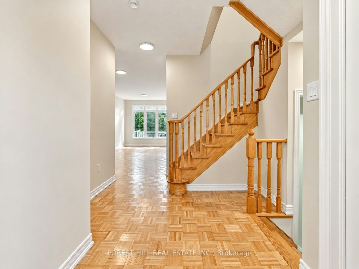 47 Loire Valley Avenue, Vaughan, ON, L4J 8R8 - 3