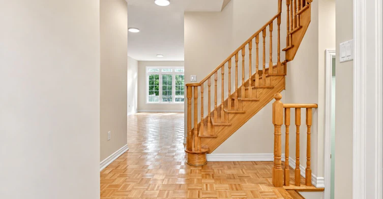 47 Loire Valley Avenue, Vaughan, ON, L4J 8R8 - 3