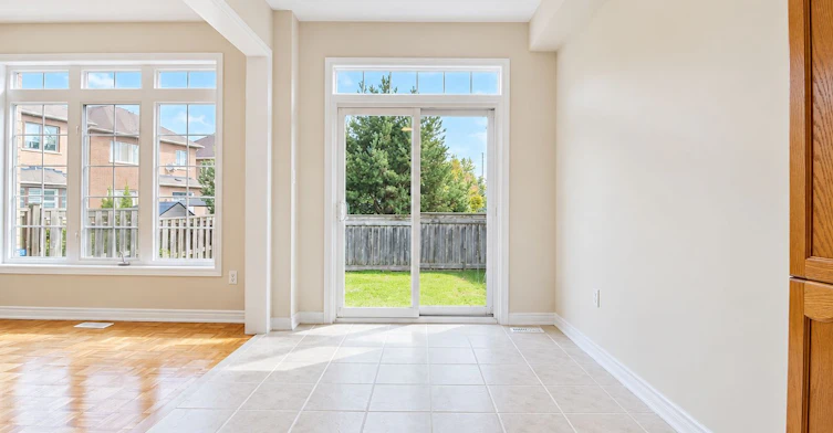 47 Loire Valley Avenue, Vaughan, ON, L4J 8R8 - 7