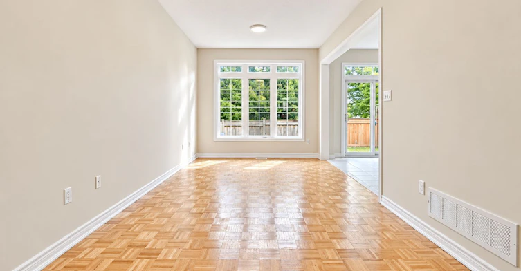 47 Loire Valley Avenue, Vaughan, ON, L4J 8R8 - 5