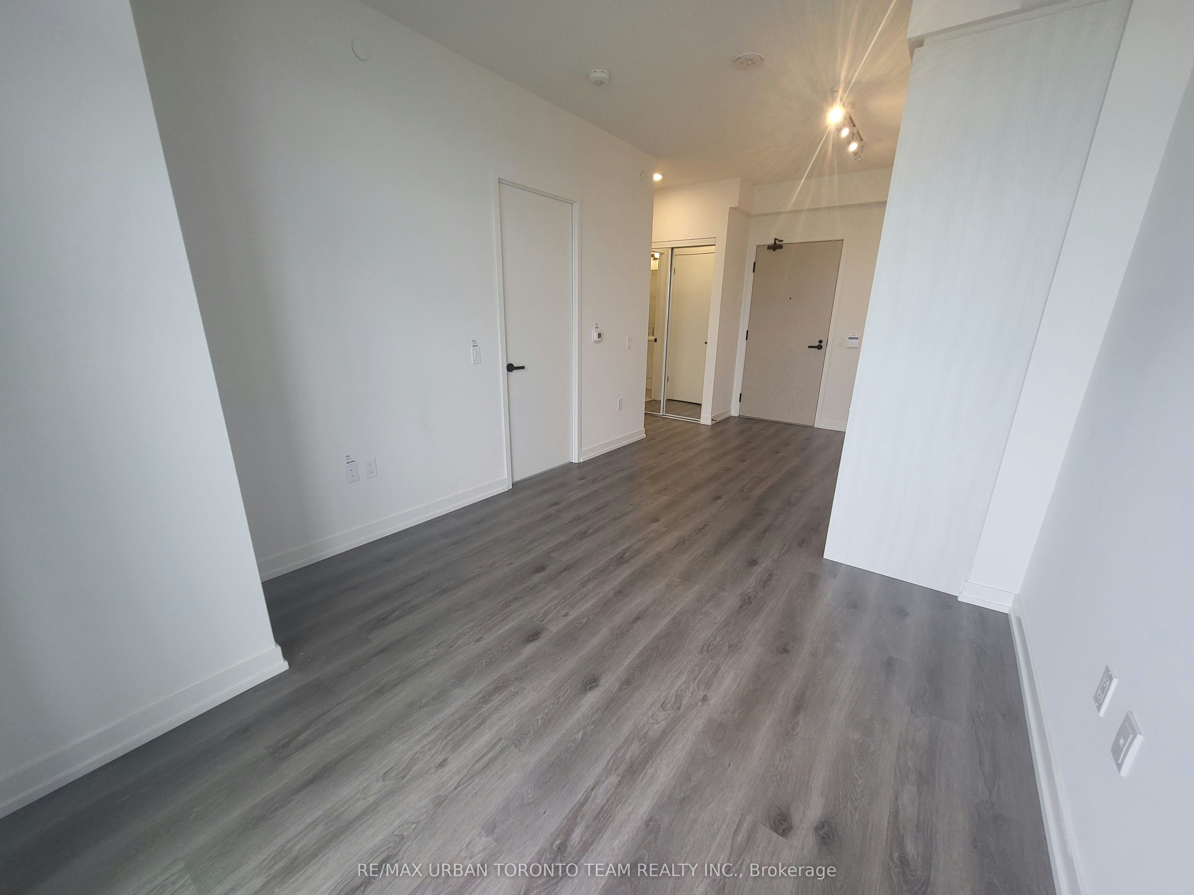 2811-225 Commerce St Street, Vaughan, ON, L4K 0P9 - 6