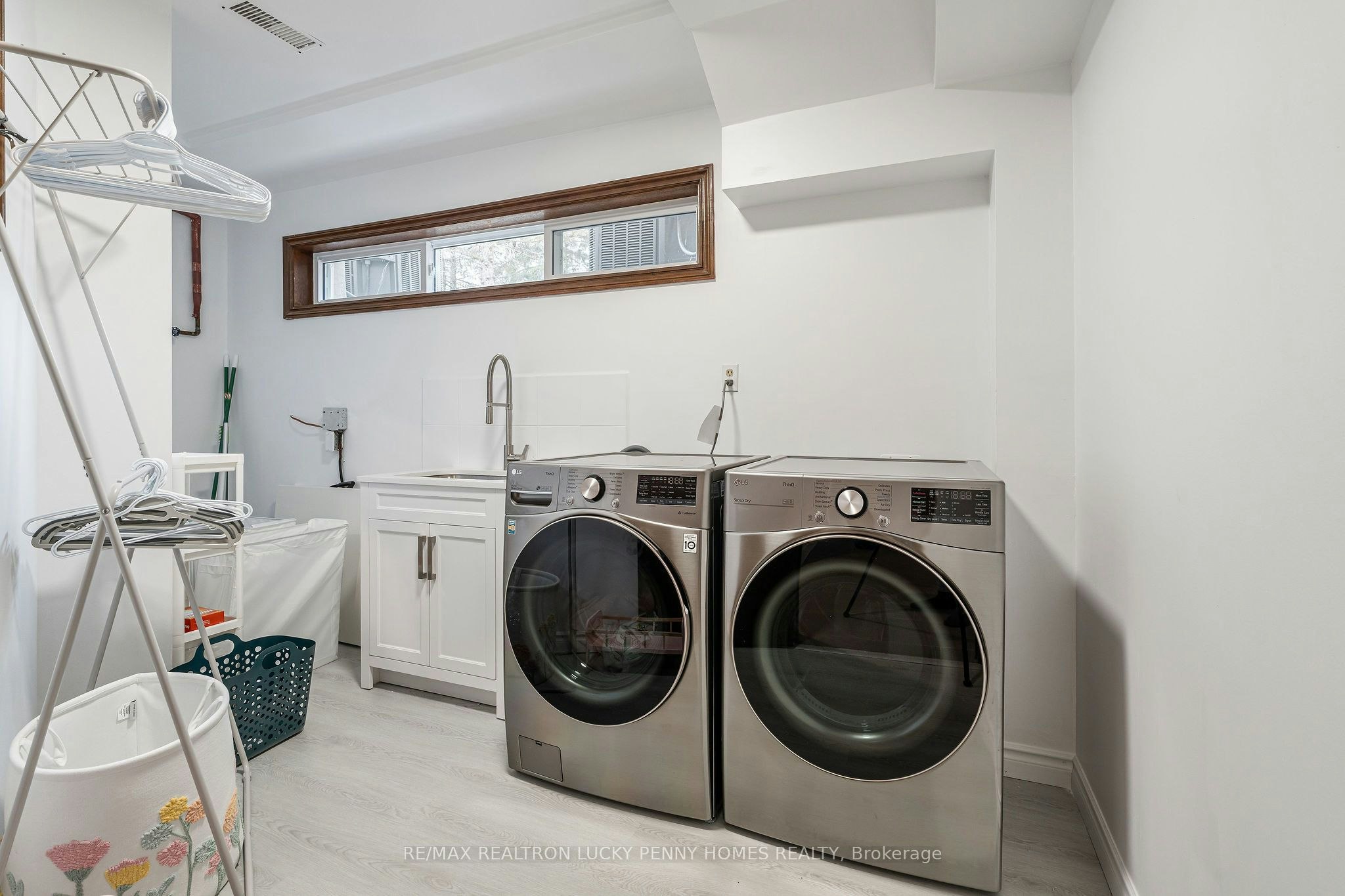 35 Cachet Parkway, Markham, ON, L6C 1C5 - 43