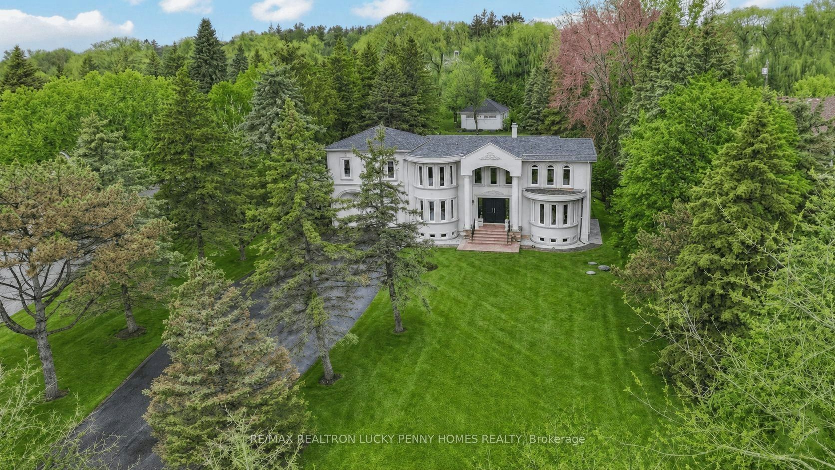 35 Cachet Parkway, Markham, ON, L6C 1C5 - 2