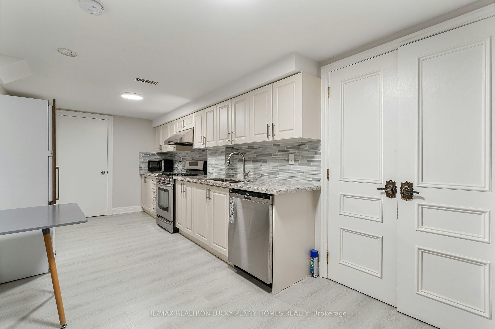 35 Cachet Parkway, Markham, ON, L6C 1C5 - 42