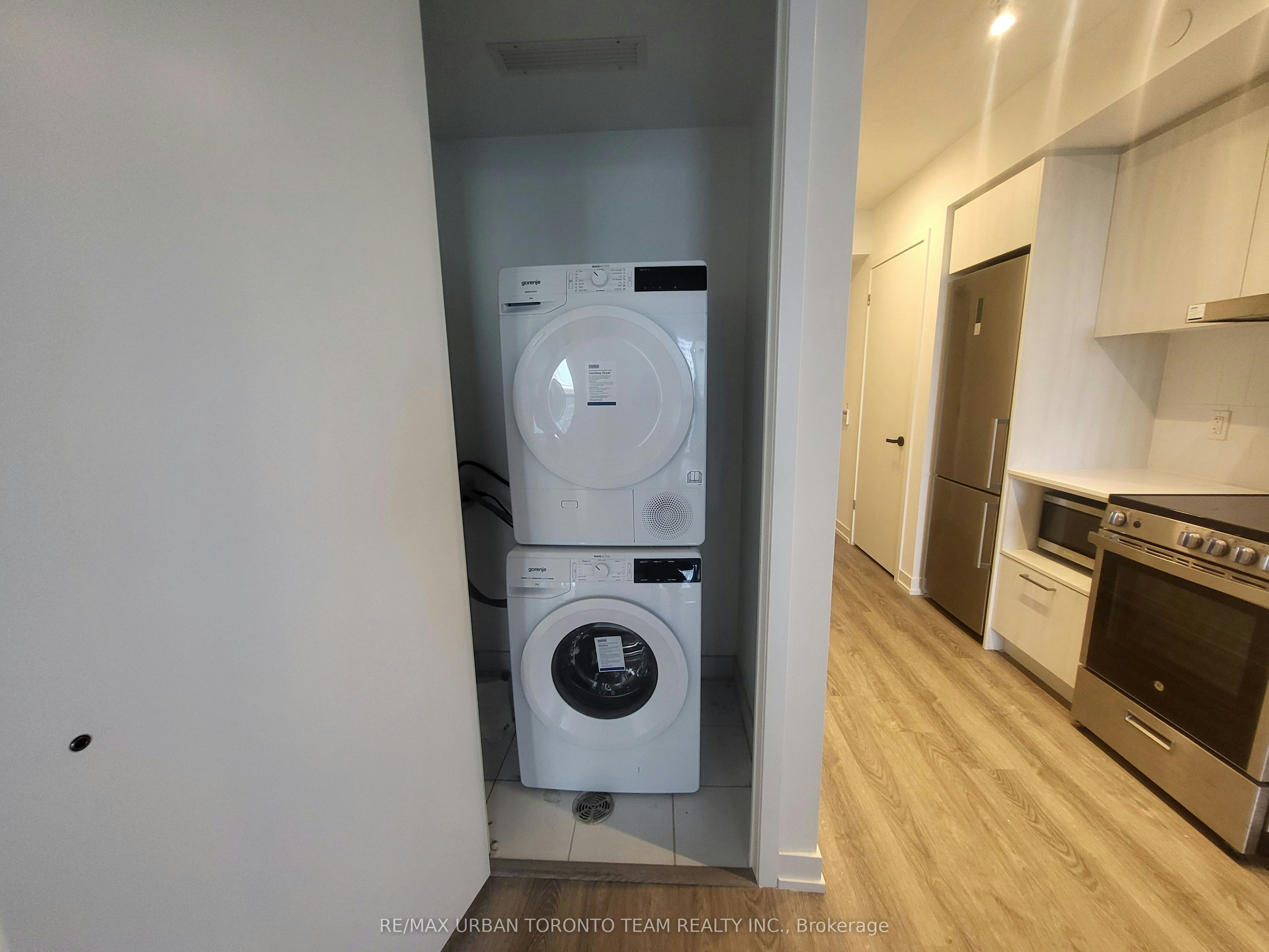 2002-195 Commerce Street, Vaughan, ON, L4K 0P9 - 10