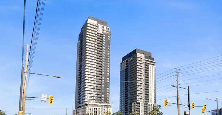 1910-21 Meadowdale Road, Vaughan, ON, L4K 0H6 - 2