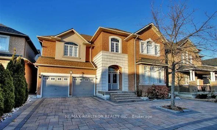 22 St Urbain Drive
