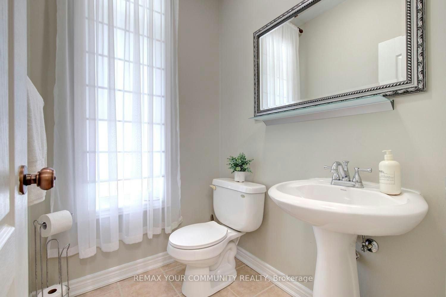 34 Petticoat Road, Vaughan, ON, L6A 0L9 - 35