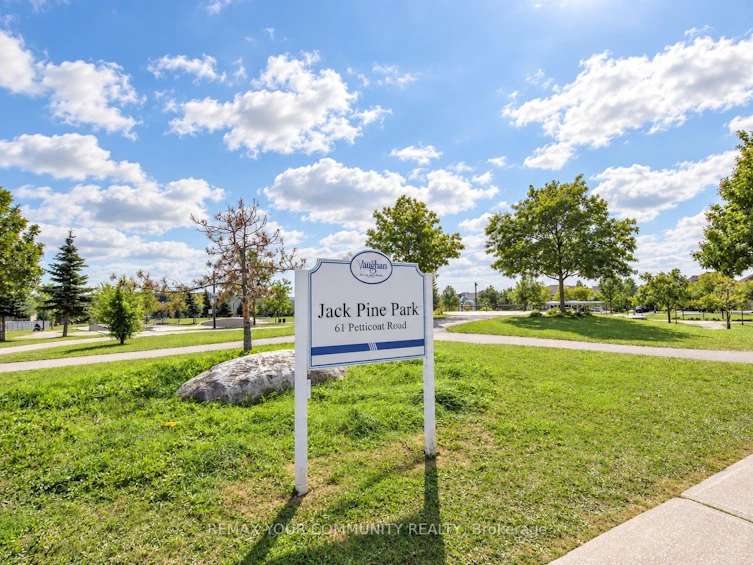 34 Petticoat Road, Vaughan, ON, L6A 0L9 - 48