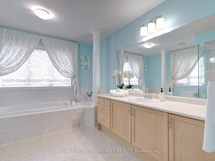 34 Petticoat Road, Vaughan, ON, L6A 0L9 - 38