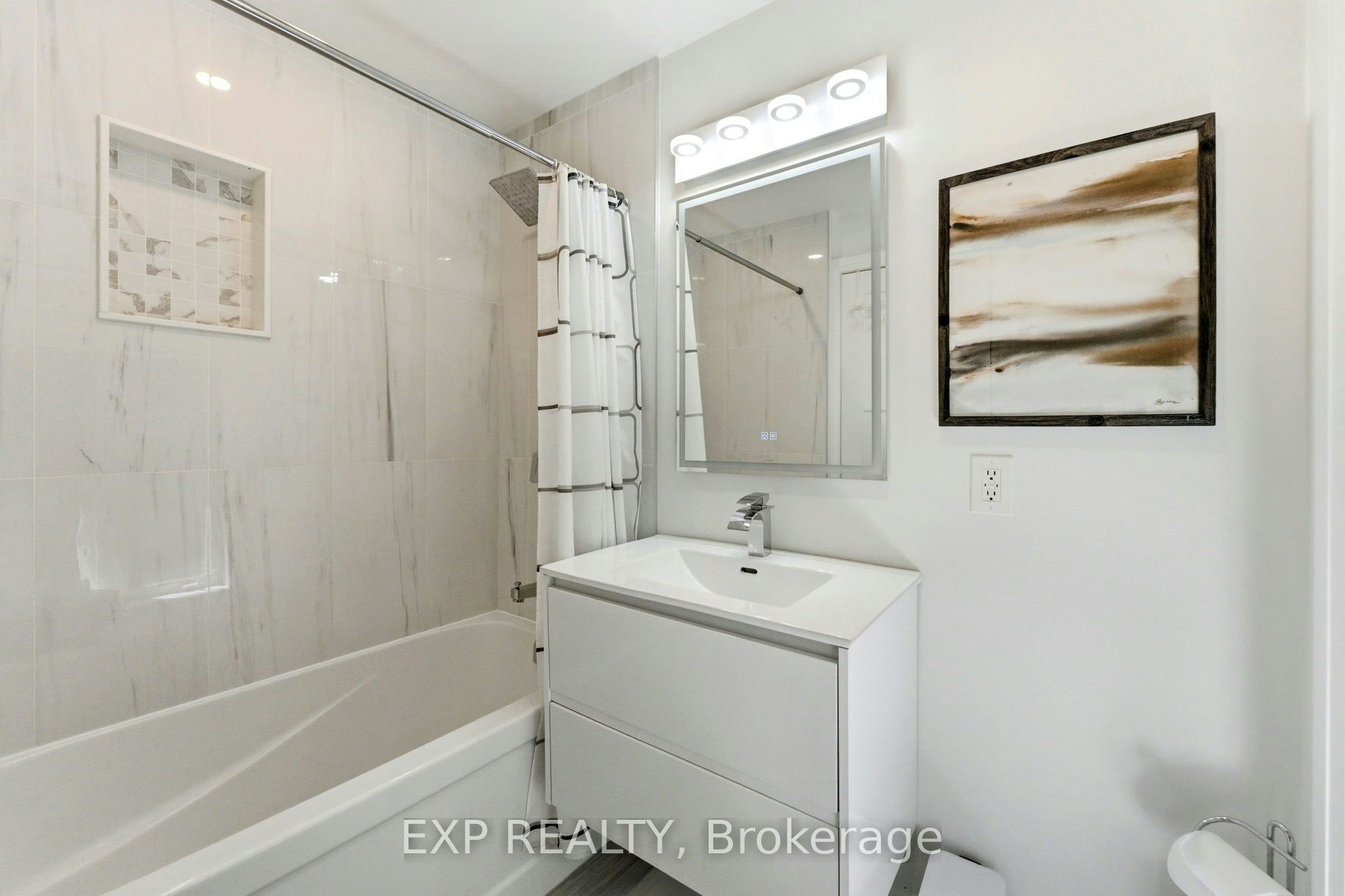 32 Farley Circle, Georgina, ON, L0E 1S0 - 24