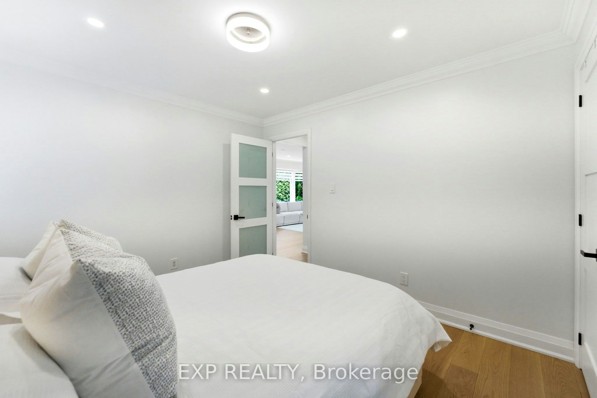 32 Farley Circle, Georgina, ON, L0E 1S0 - 23