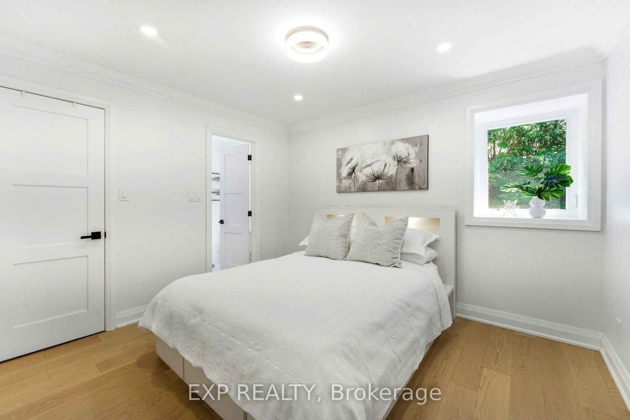32 Farley Circle, Georgina, ON, L0E 1S0 - 22