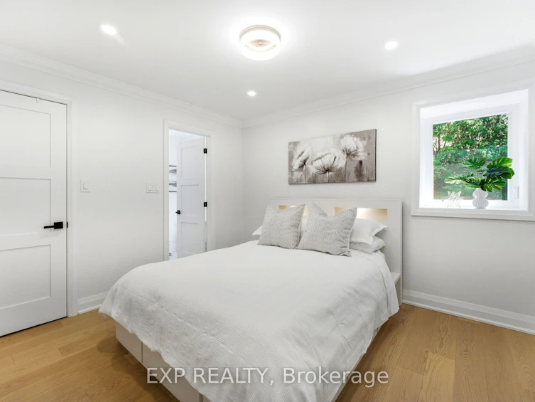 32 Farley Circle, Georgina, ON, L0E 1S0 - 22
