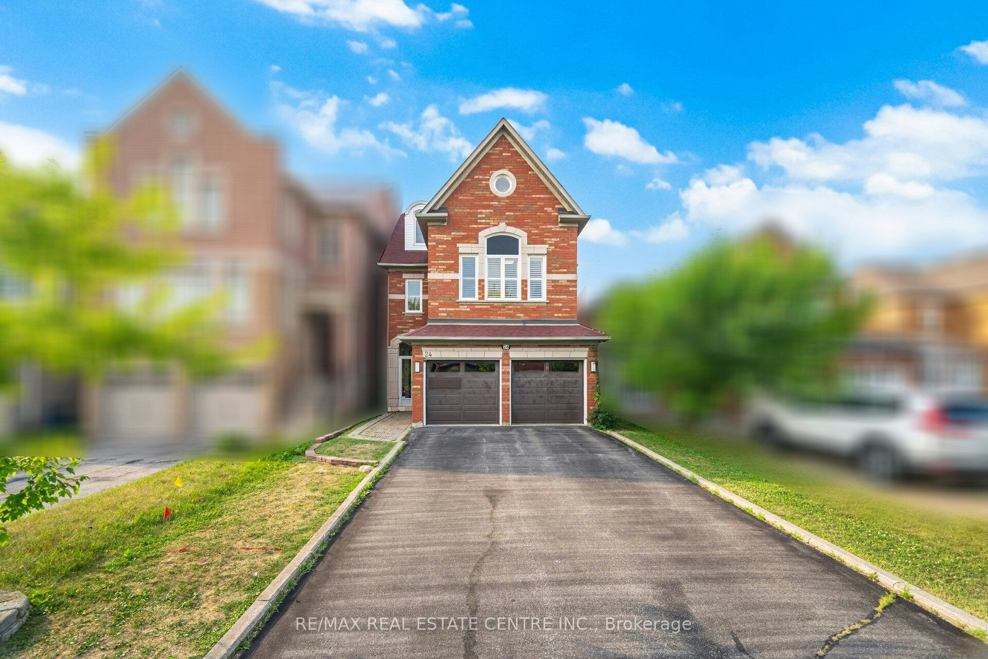 24 Futura Avenue, Richmond Hill, ON, L4S 1V2