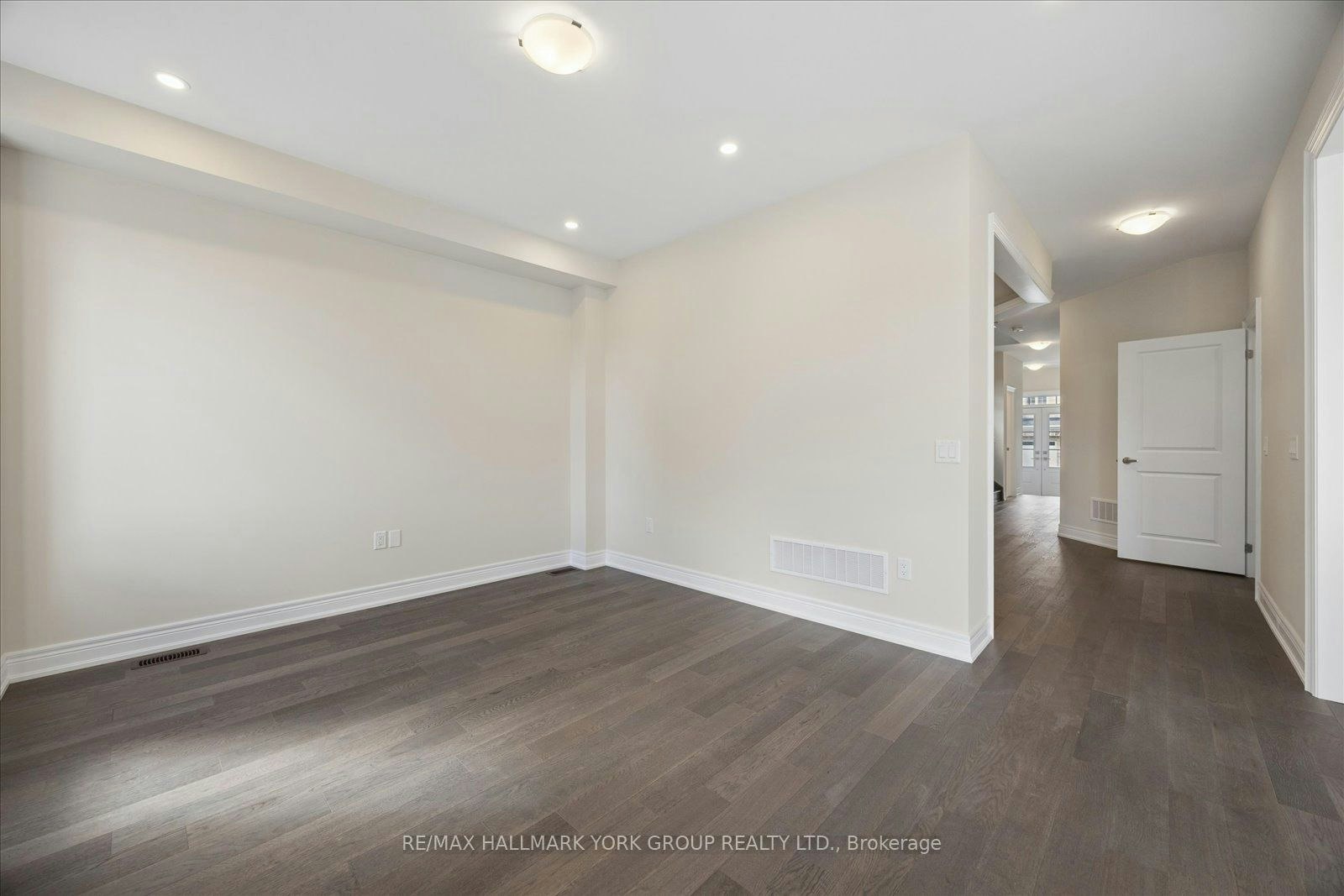 278 Walter English Drive, East Gwillimbury, ON, L9N 0Z4 - 11