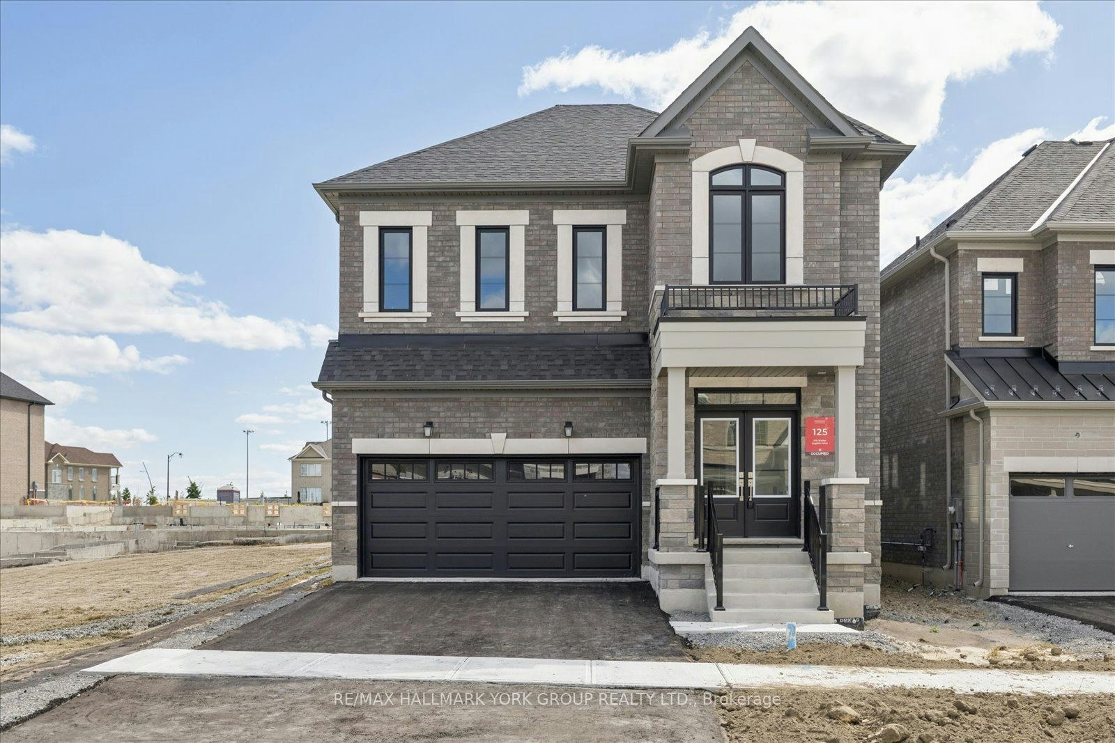 278 Walter English Drive, East Gwillimbury, ON, L9N 0Z4