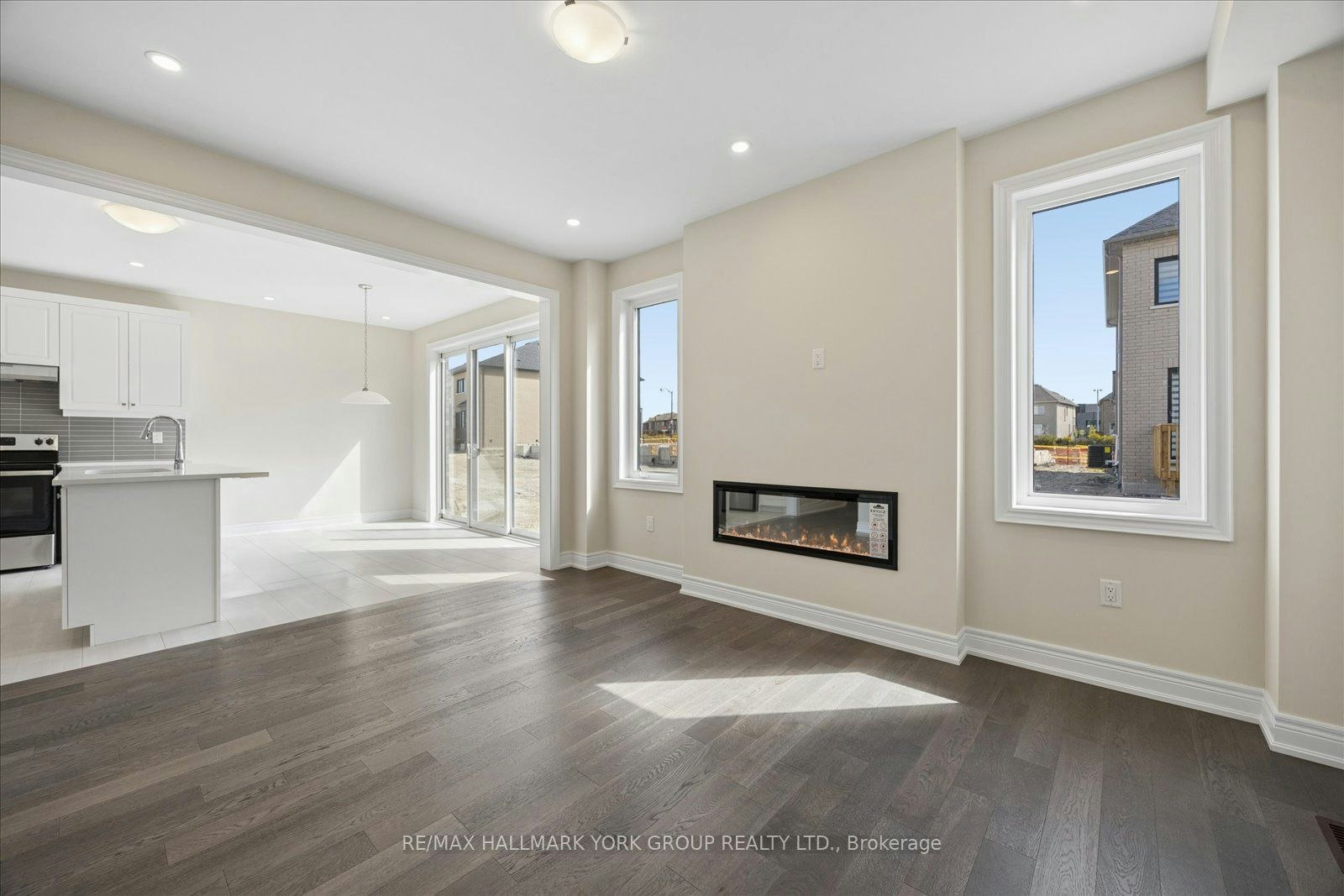 278 Walter English Drive, East Gwillimbury, ON, L9N 0Z4 - 12