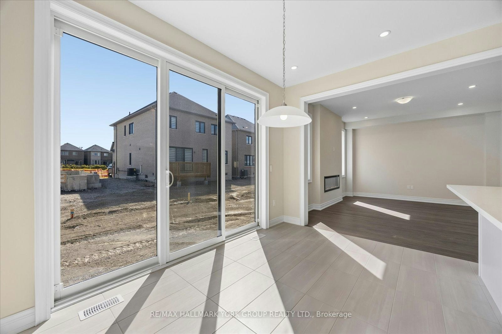 278 Walter English Drive, East Gwillimbury, ON, L9N 0Z4 - 14