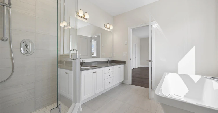 278 Walter English Drive, East Gwillimbury, ON, L9N 0Z4 - 33