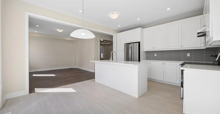 278 Walter English Drive, East Gwillimbury, ON, L9N 0Z4 - 13