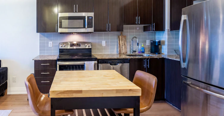 815-7167 Yonge Street, Vaughan, ON, L3T 0C9 - 7