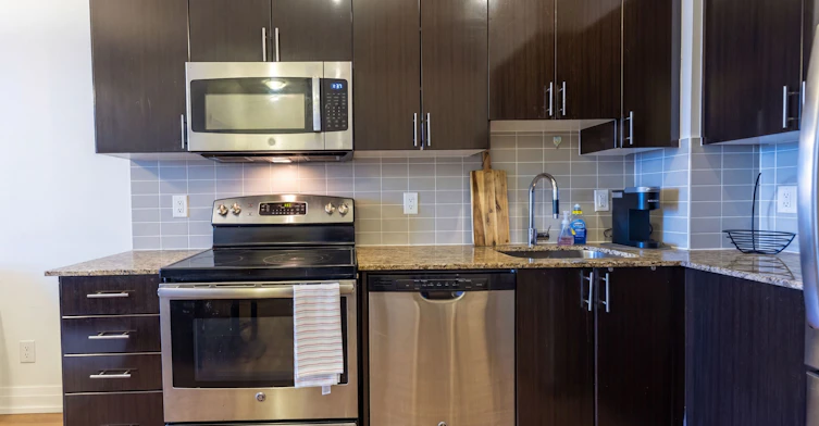 815-7167 Yonge Street, Vaughan, ON, L3T 0C9 - 5