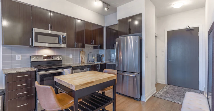 815-7167 Yonge Street, Vaughan, ON, L3T 0C9 - 4