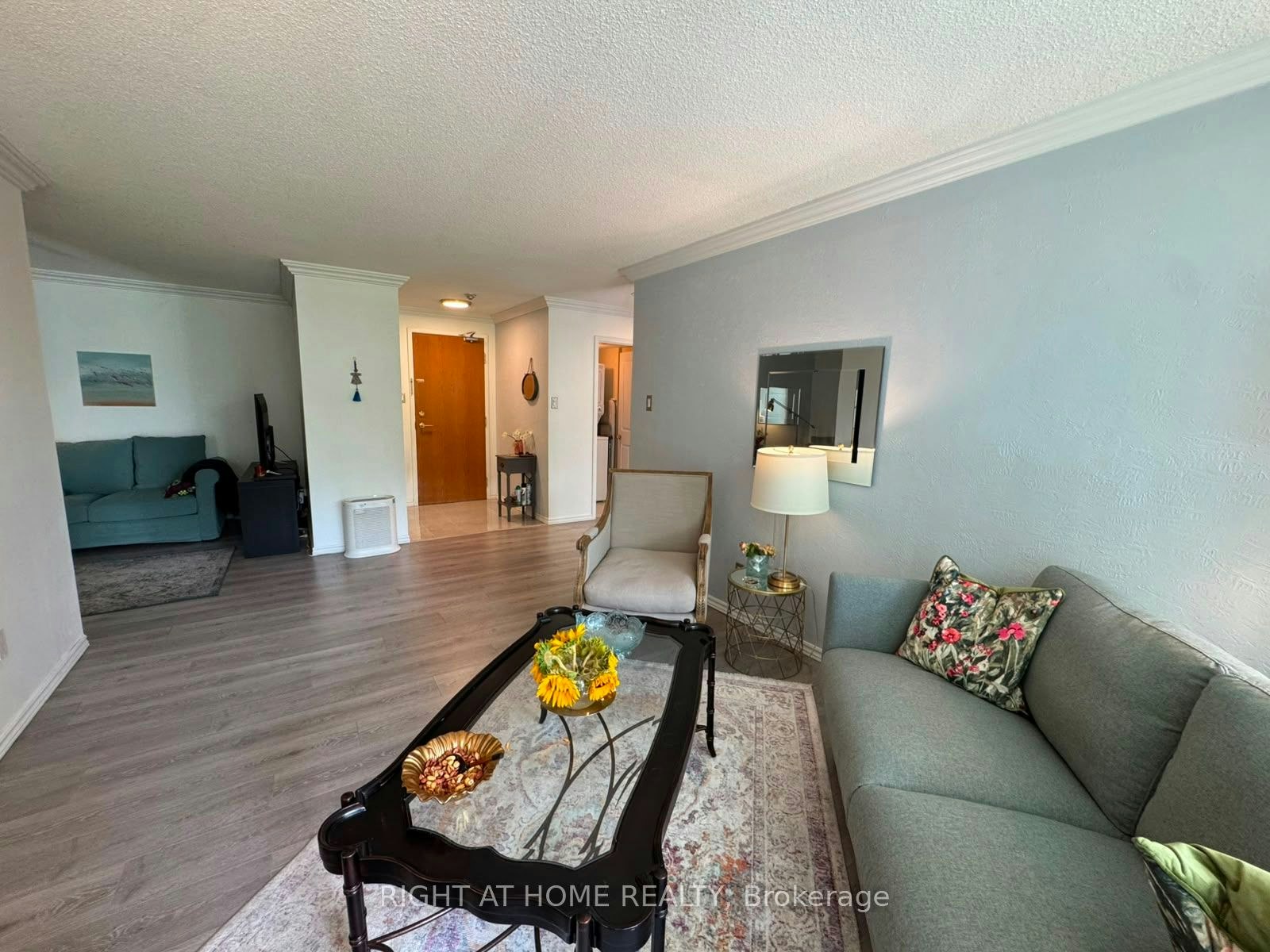 210-7250 Yonge Street, Vaughan, ON, L4J 7X1 - 3