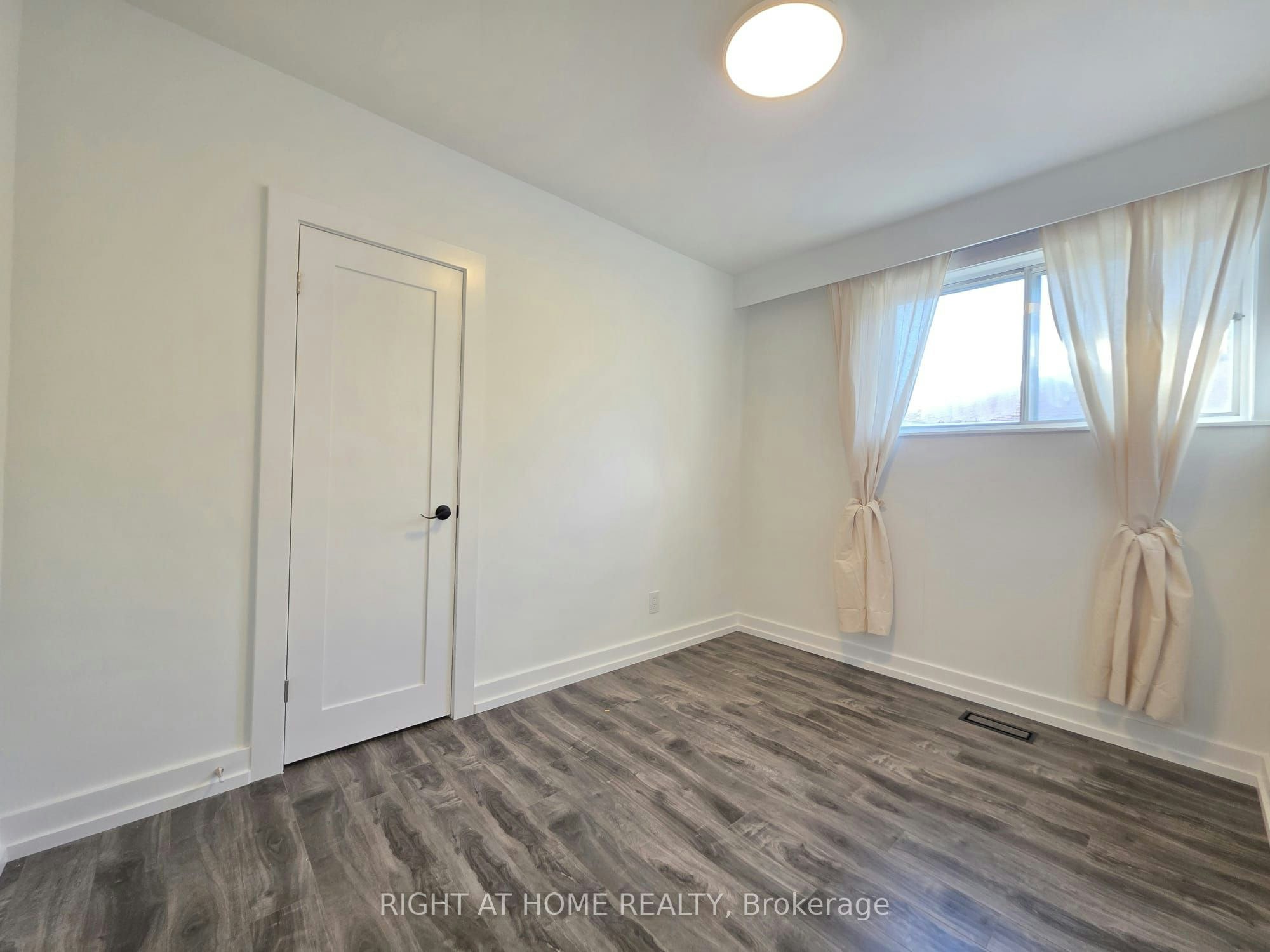 274 Mcconvey Drive, Richmond Hill, ON, L4C 3K2 - 6