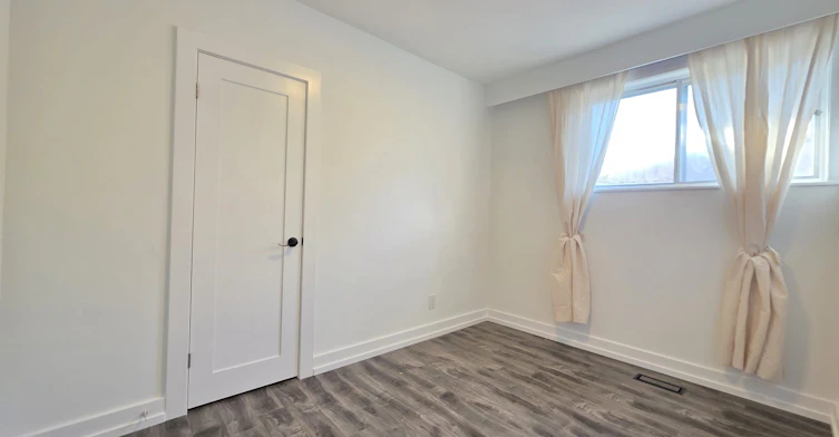 274 Mcconvey Drive, Richmond Hill, ON, L4C 3K2 - 6