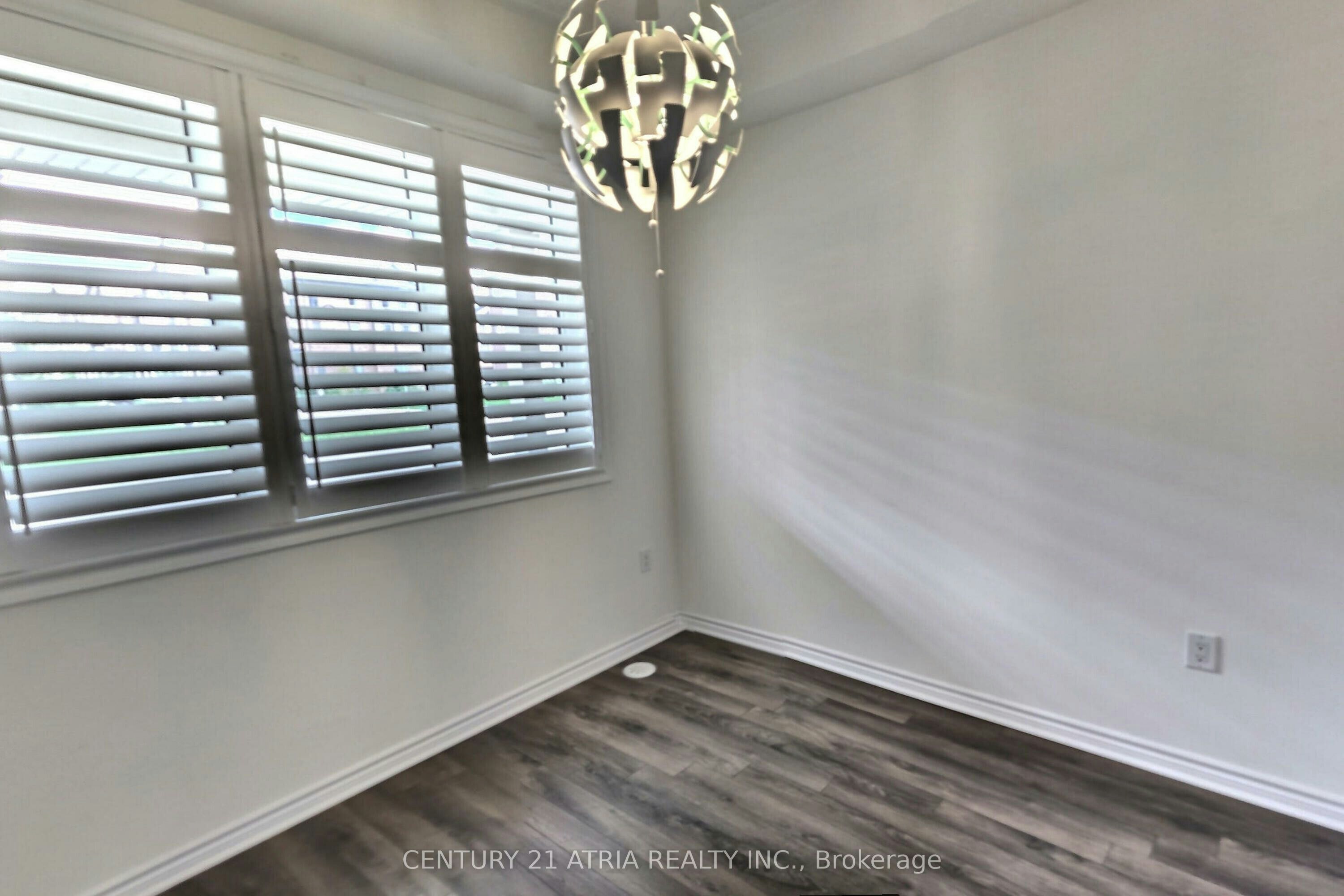 66 Cornell Centre Boulevard, Markham, ON, L6B 1M9 - 5