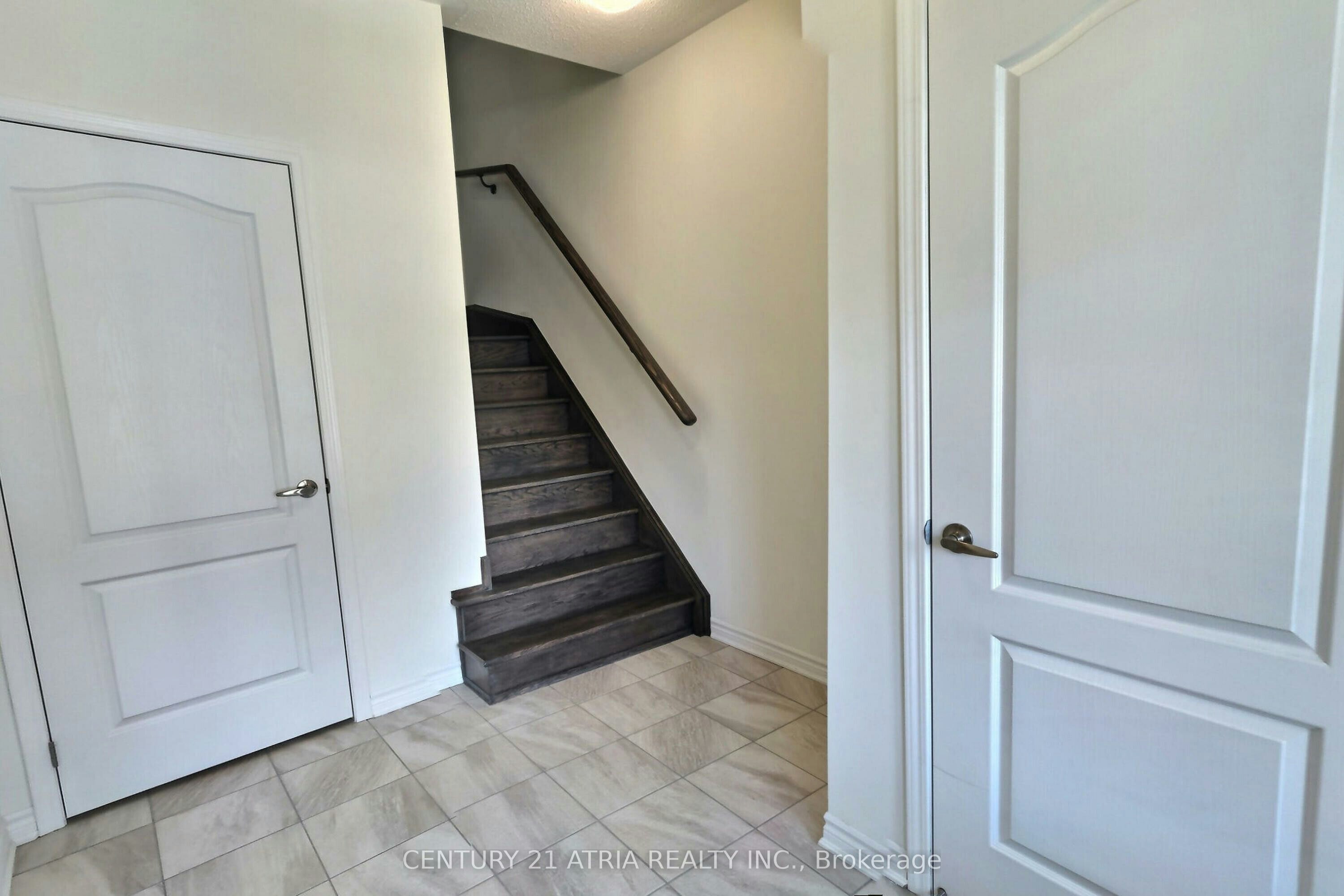 66 Cornell Centre Boulevard, Markham, ON, L6B 1M9 - 3