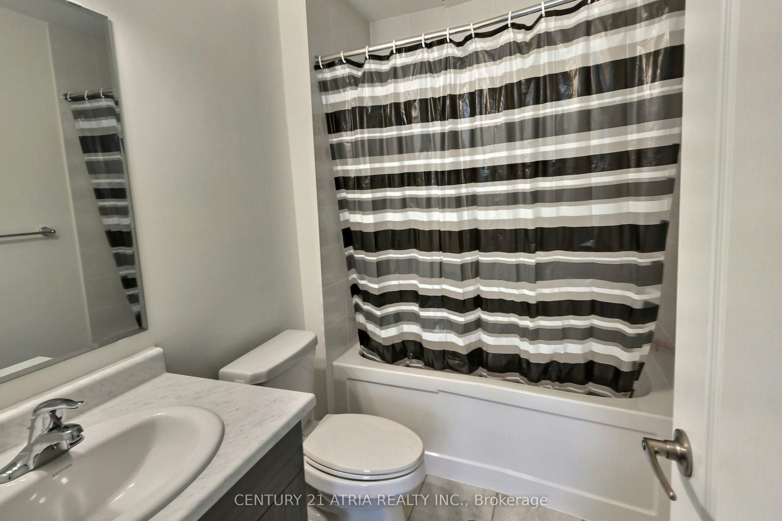 66 Cornell Centre Boulevard, Markham, ON, L6B 1M9 - 6