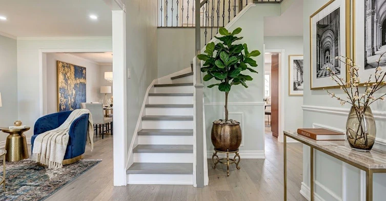 Main& 2-205 London Road, Newmarket, ON, L3Y 6H8 - 5