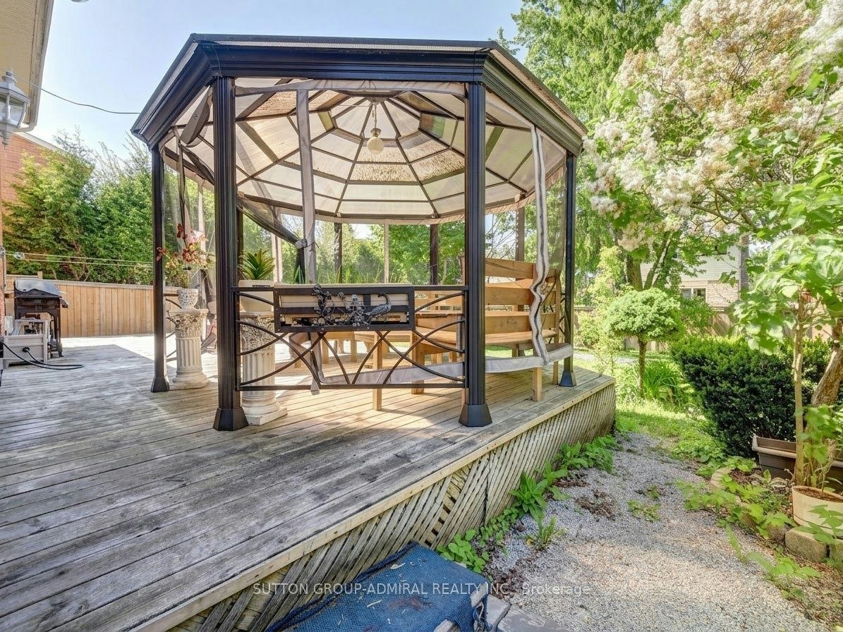 Main& 2-205 London Road, Newmarket, ON, L3Y 6H8 - 14