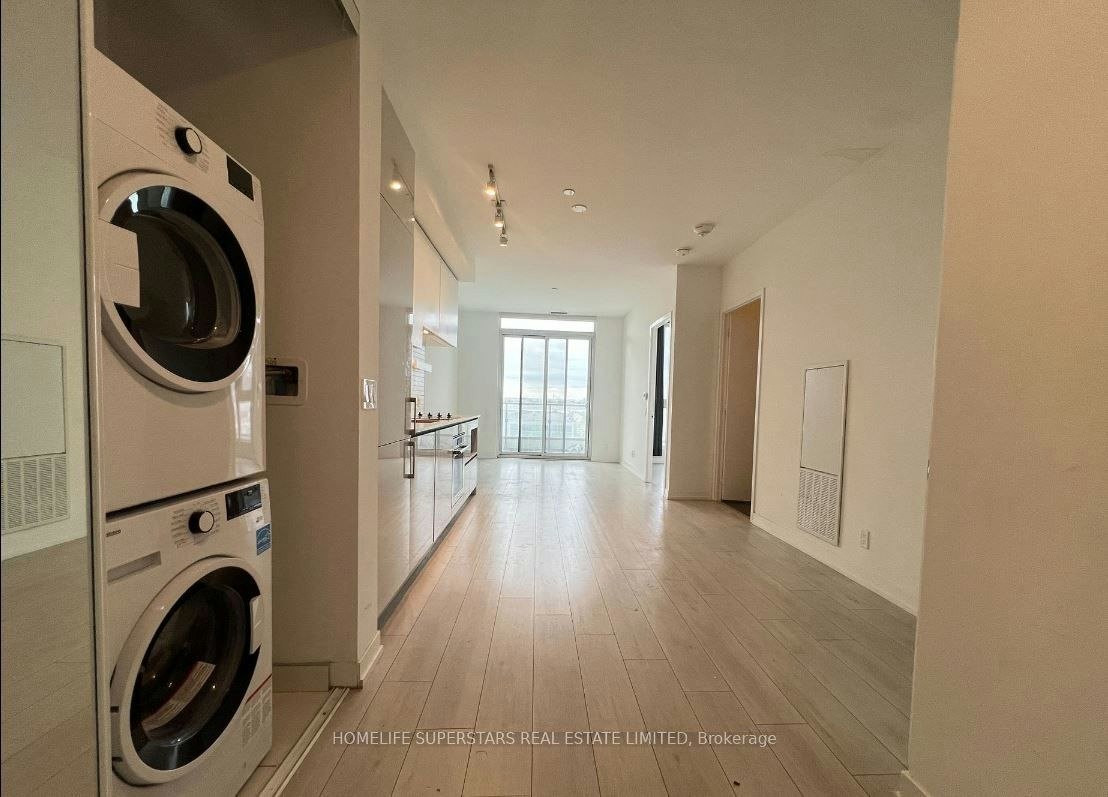 3801-950 Portage Parkway, Vaughan, ON, L4K 0J7 - 4