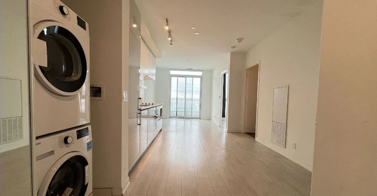 3801-950 Portage Parkway, Vaughan, ON, L4K 0J7 - 4