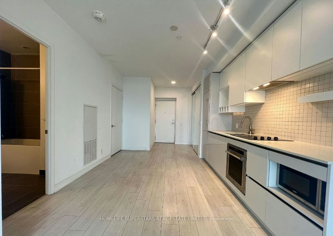 3801-950 Portage Parkway, Vaughan, ON, L4K 0J7 - 5