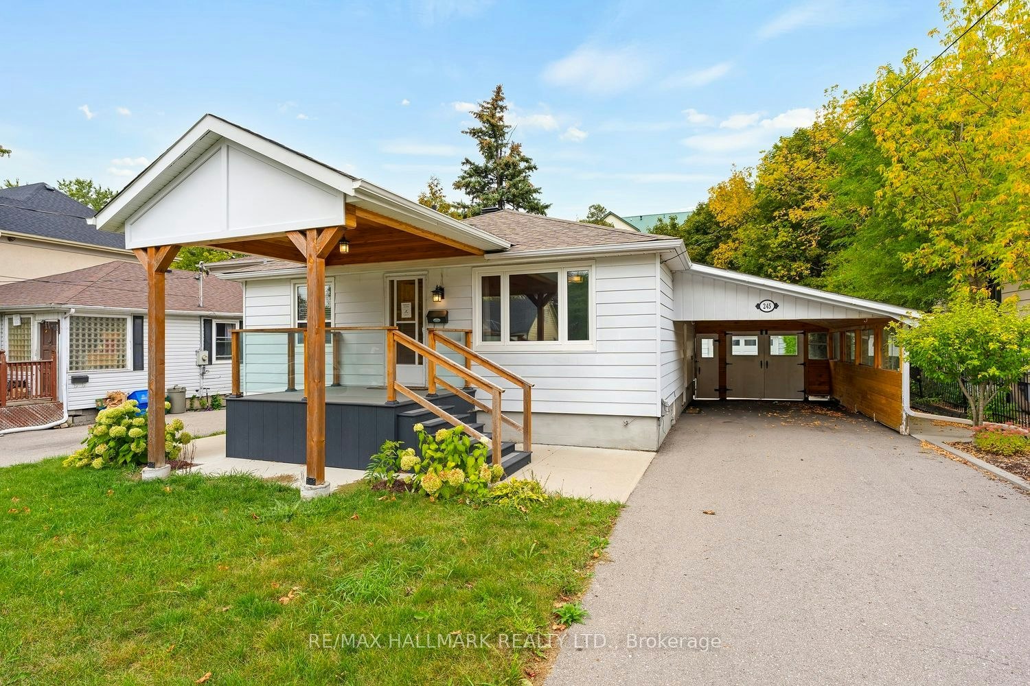 245 Elmwood Avenue, Richmond Hill, ON, L4C 1L3