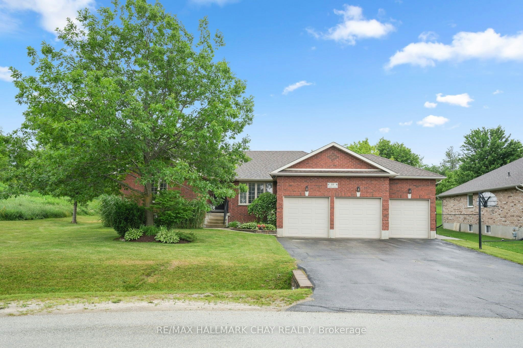 59 Dekker Street, Adjala-Tosorontio, ON, L0M 1J0